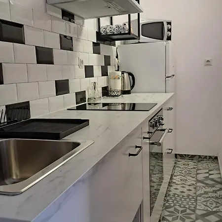Damjan Apartment *